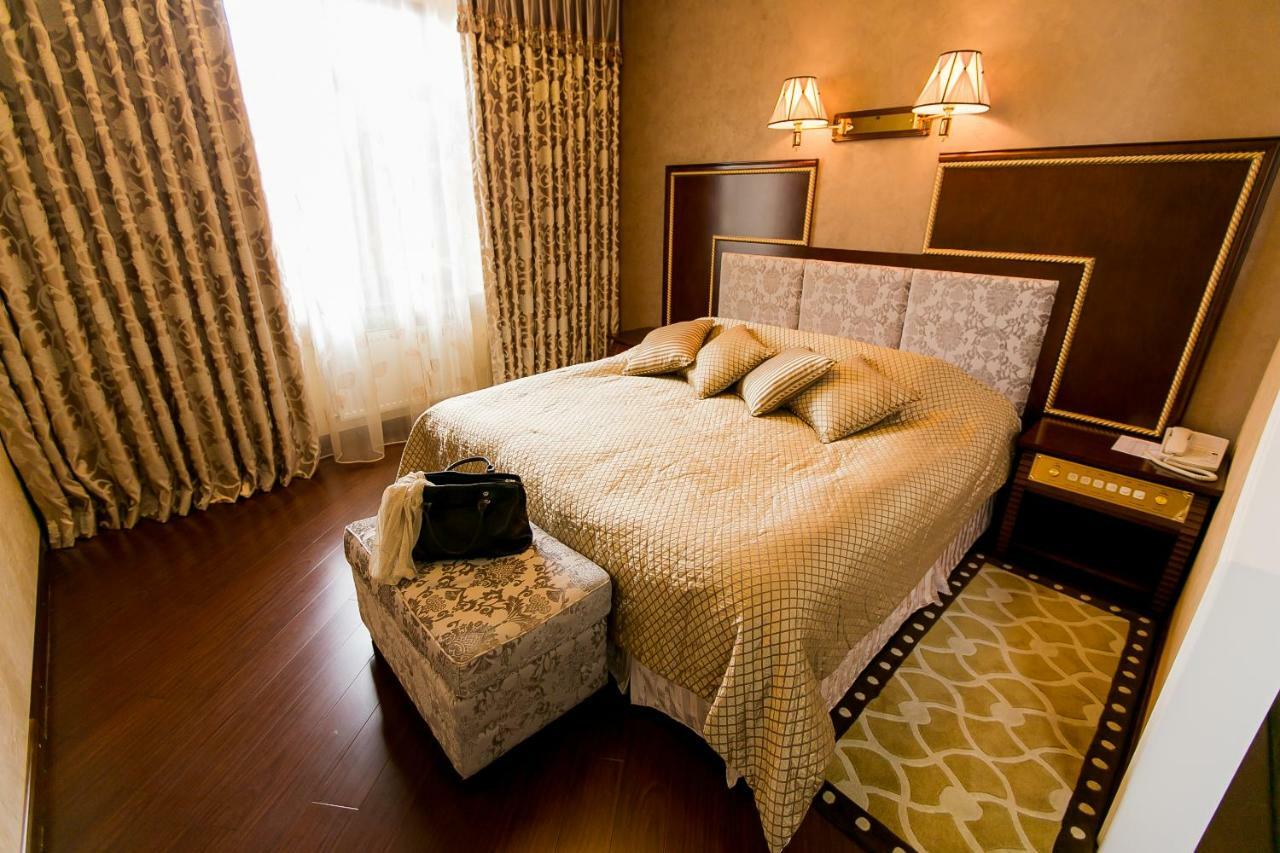 Allureinn Hotel And Spa Czerniowce Zewnętrze zdjęcie