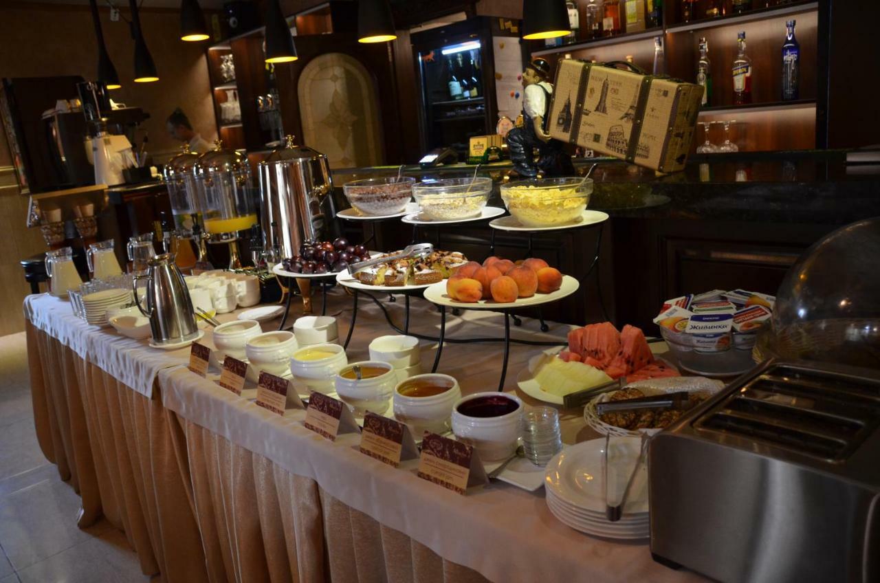 Allureinn Hotel And Spa Czerniowce Zewnętrze zdjęcie
